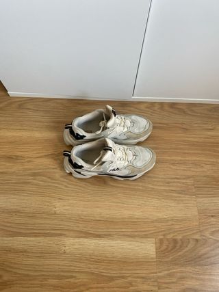 Zapatillas Fila Skipper Beige/Blanco