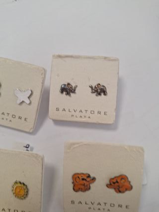 Lote 7 pares pendientes infantiles en Plata