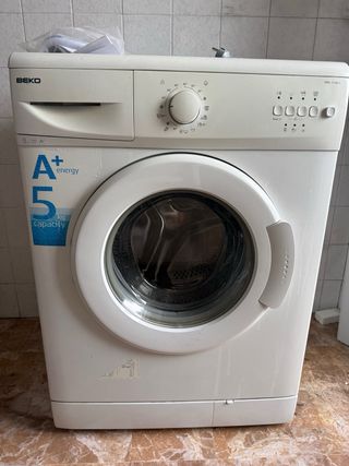Lavadora Beko WML 15106 D 5kg A+