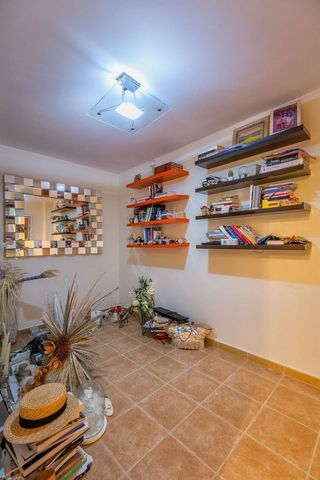 Casa pareada en venta en El Faro de Calaburra - Chaparral en Mijas