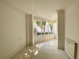 Piso en alquiler en El Viso en Madrid