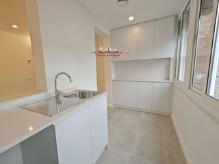 Piso en alquiler en Les Tres Torres en Barcelona