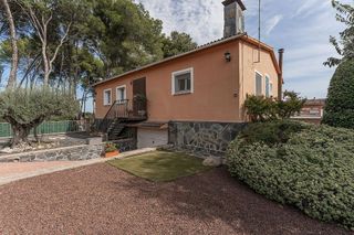 Chalet en venta en Montmeló