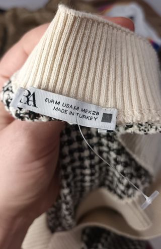 Chaleco Zara Negro y Blanco Talla M