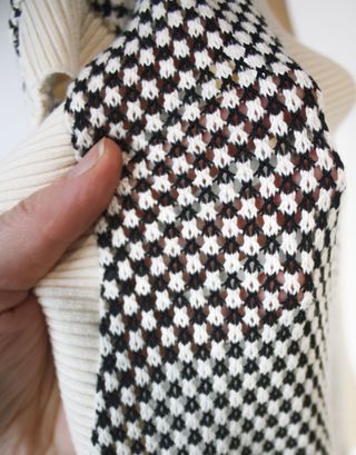 Chaleco Zara Negro y Blanco Talla M