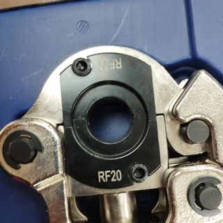 Herramienta Fontanería  Prensado Manual DISMAT