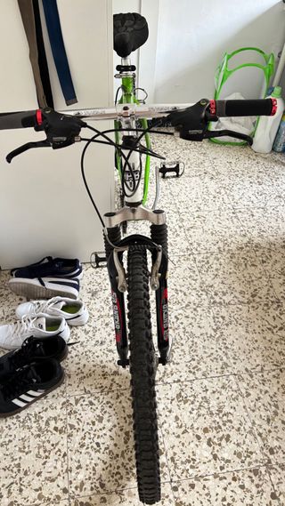 Bicicleta Montaña 26 en buen Estado 