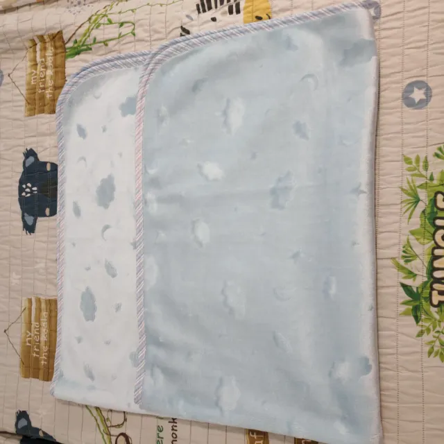 Manta de cuna suave con nubes