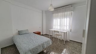 Piso en alquiler en La Luz - El Torcal en Málaga