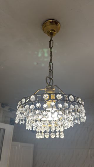 Lámpara de techo colgante de cristal y metal