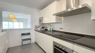 Piso en venta en Los Naranjos - Las Brisas en Marbella