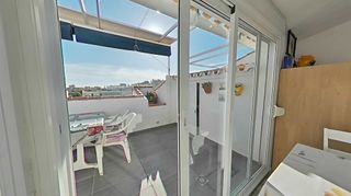 Piso en venta en La Carihuela en Torremolinos