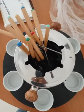 Set Fondue Negro con Accesorios