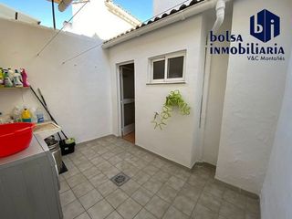 Casa adosada en venta en Alcalá la Real