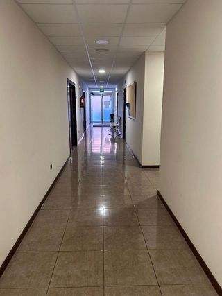 Local comercial en alquiler en Alisal - Cazoña - San Román en Santander