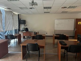 Local comercial en alquiler en Alisal - Cazoña - San Román en Santander