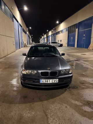 BMW Serie 3 2001