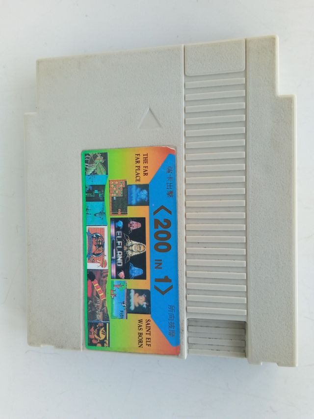 Cartuccia 200 in 1 per giochi NES