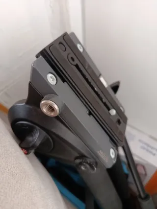 Monopie Manfrotto MVM500A con rótula