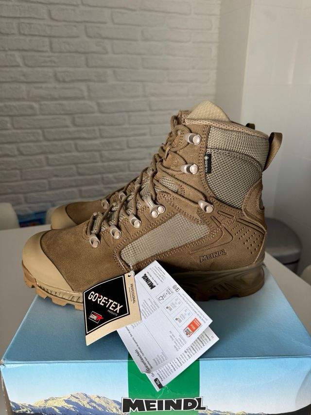 44 Botas Meindl Combat Zone Gore-Tex desert