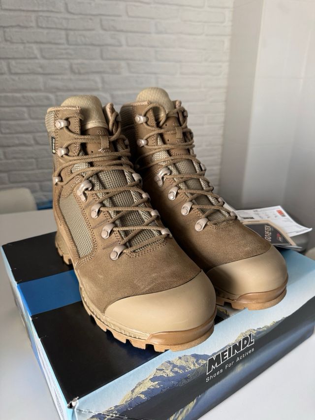 44 Botas Meindl Combat Zone Gore-Tex desert