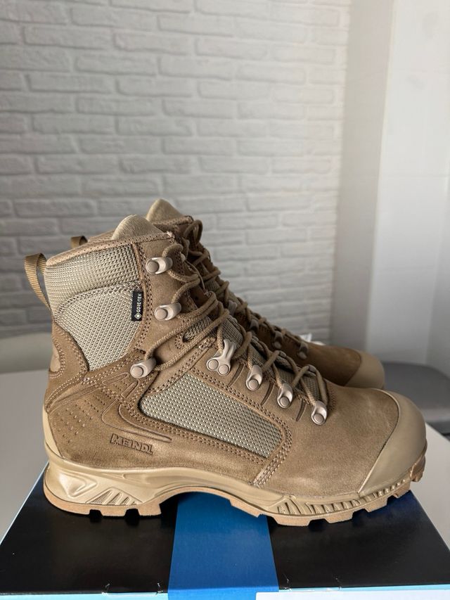 44 Botas Meindl Combat Zone Gore-Tex desert
