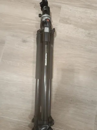 Trípode Manfrotto 055XPROB