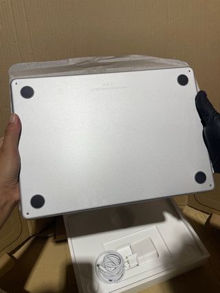 MacBook Air de 13.6 pulgadas con chip M2 de Apple