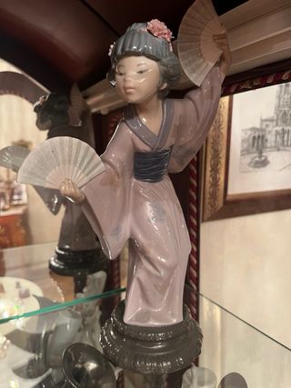 Colección Figuras Orientales Lladró. leer descripc