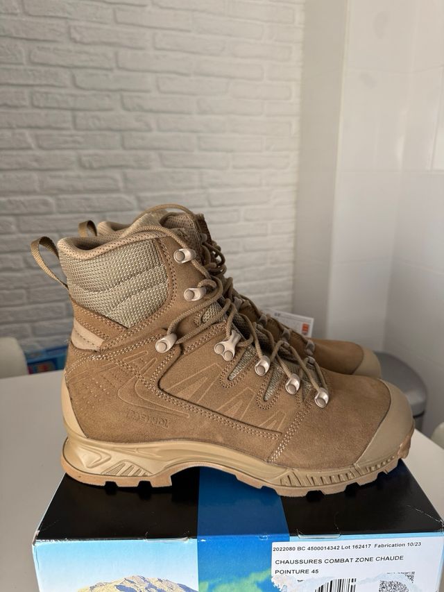 45 Botas Meindl Combat Zone Beige desert