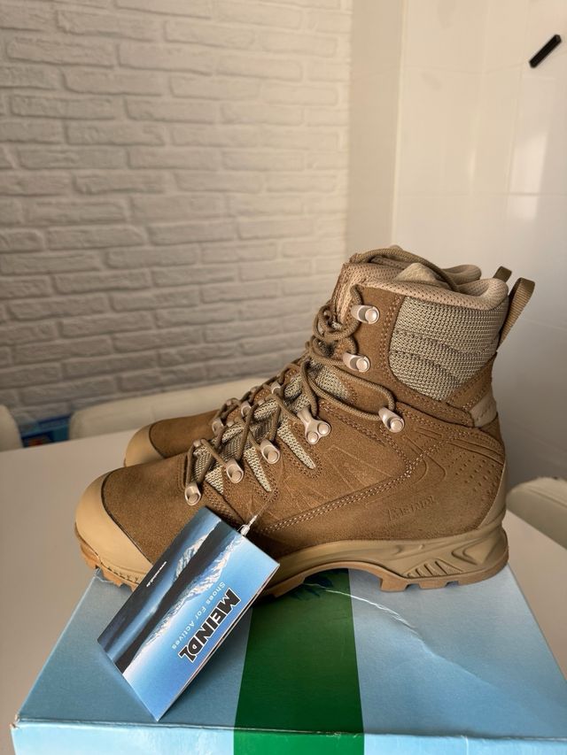 45 Botas Meindl Combat Zone Beige desert
