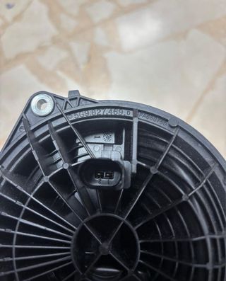 MANETA EXTERIOR MALETERO LOGO VW GOLF 7