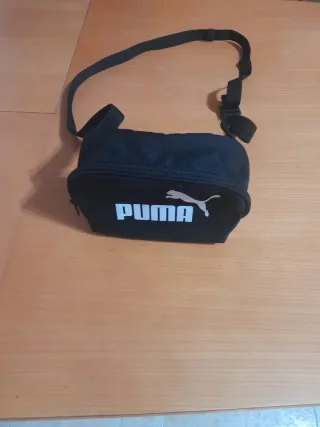 Riñonera Puma Negra Nueva