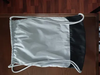 Bolsa Nike Negra y Gris