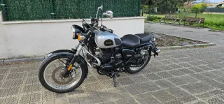 Benelli Imperale 400. 