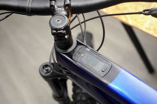 Bicicleta Elétrica Trek Fuel EXe Carbono Nova