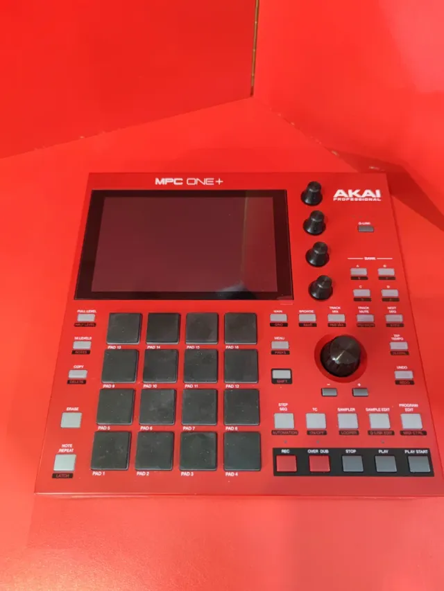 BLACK FRIDAY!!   Akai MPC One+ Seminueva