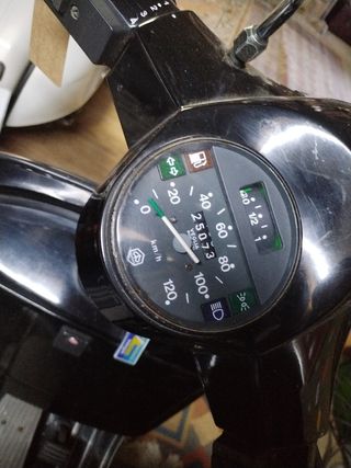 Vespa 200 del 98