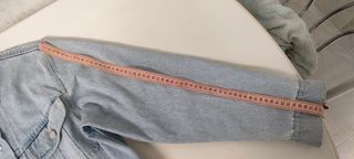 Cazadora vaquera clara