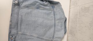 Cazadora vaquera clara