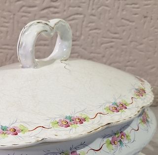 Zuppiera antica in ceramica S.C. Richard