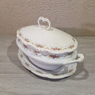 Zuppiera antica in ceramica S.C. Richard