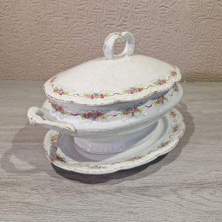 Zuppiera antica in ceramica S.C. Richard