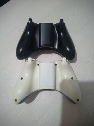 Xbox 360 Controller + 2 Giochi
