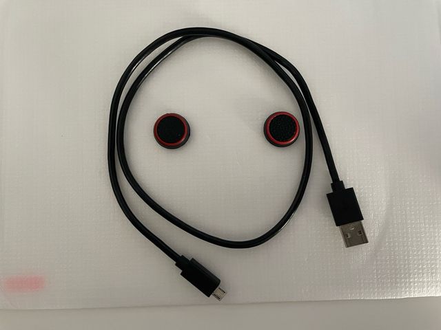 Mando PS4 DualShock Transparente Rojo