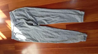 Pantalón chándal gris