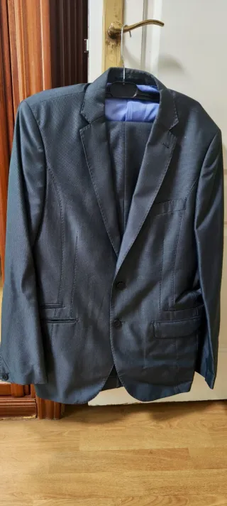 Traje de hombre F&J gris