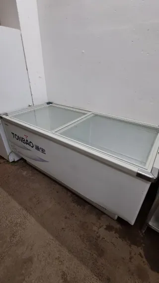 Arcón Congelador TONBAO con tapa de cristal