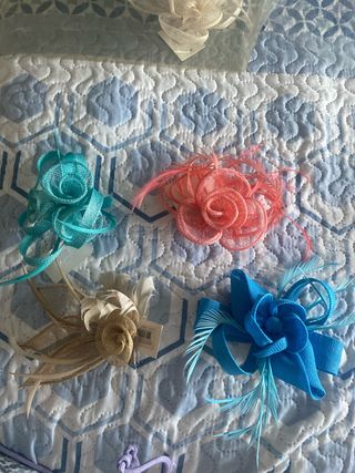 Tocado floral para pelo