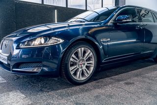 Jaguar XF 2.2 200CV